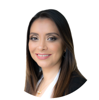 Ivonne Zumarrage Golden Experiences in Ecuador